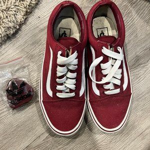 Classic Vans- Burgundy (Mens Size 8)